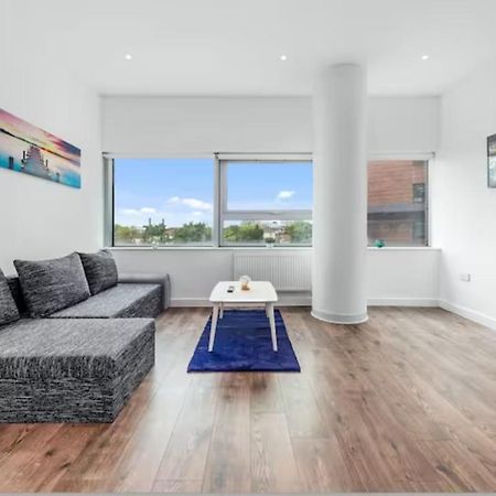 Delta 2 Bedroom Flat In London Dp102 Croydon Kültér fotó
