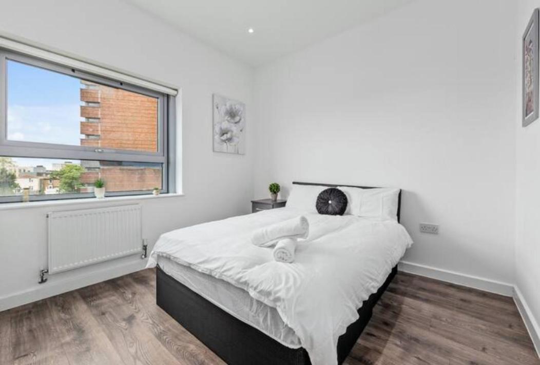 Delta 2 Bedroom Flat In London Dp102 Croydon Kültér fotó