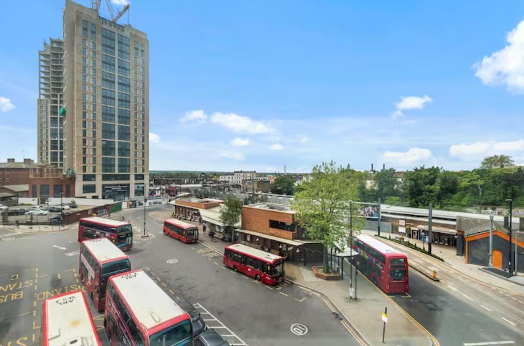 Delta 2 Bedroom Flat In London Dp102 Croydon Kültér fotó